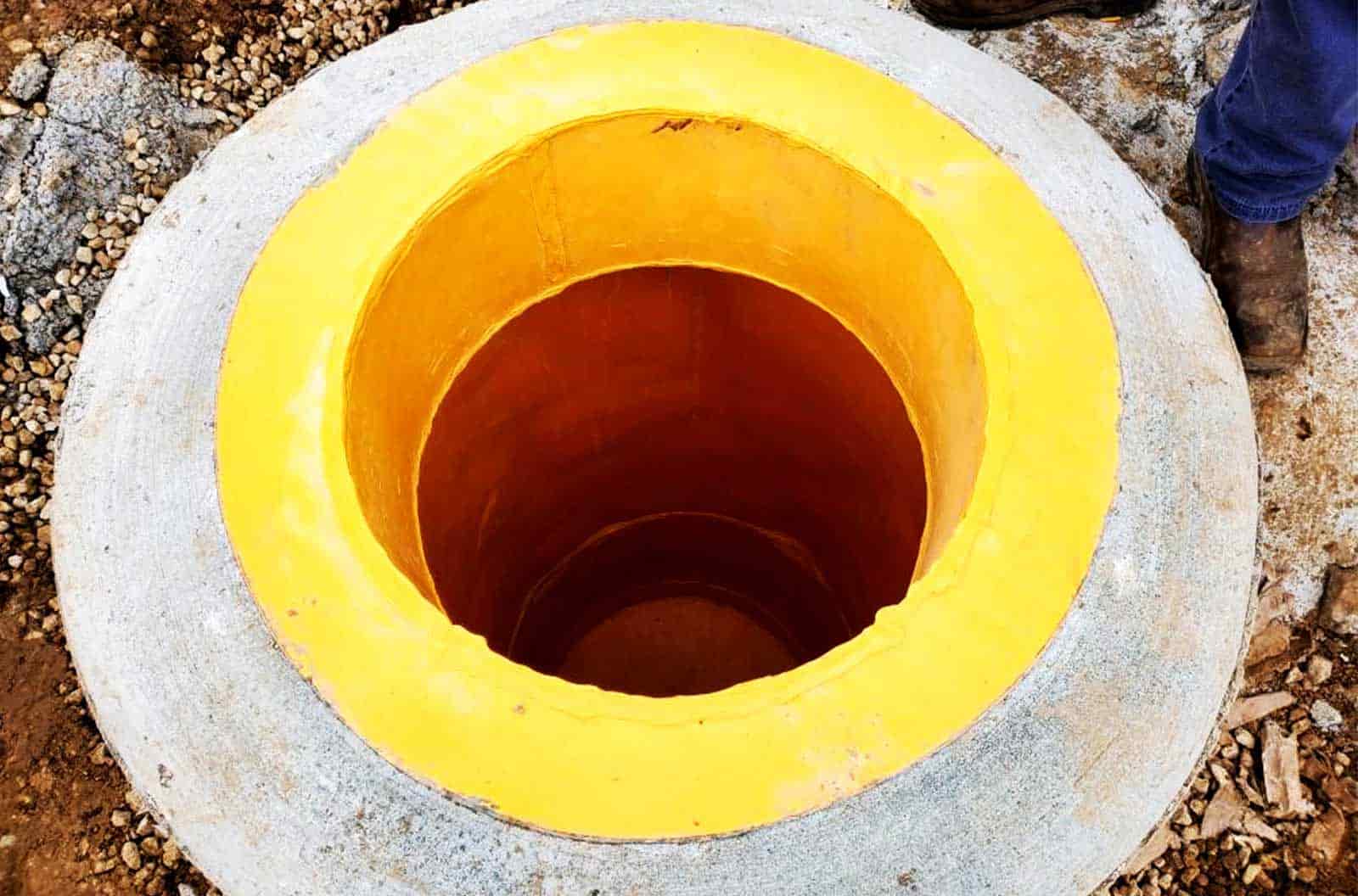 Manhole lining solution for a number of structural manhole. 