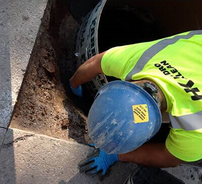 Monoform no-dig manhole rehab solution