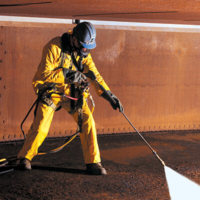 Industrial tank cleaning